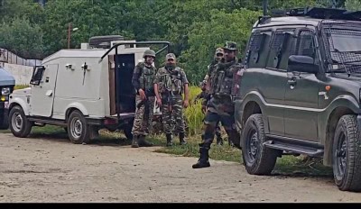 Pak again violates ceasefire on LoC in Rajouri district