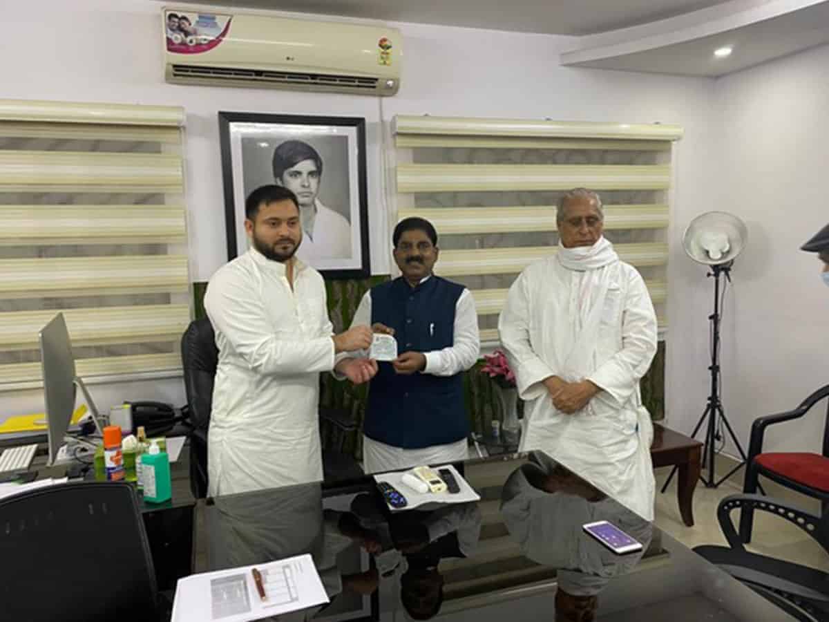 Bihar RLSP president Bhudeo Chaudhary joins RJD