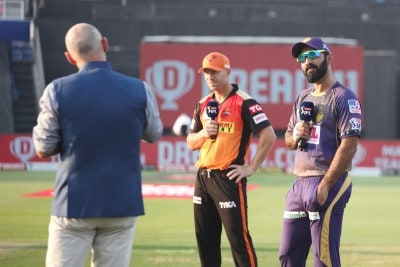 SRH win toss, choose to bat against KKR