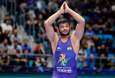 Wrestler Deepak now stable, advised home quarantine, says SAI