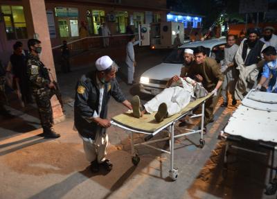 15 killed in Afghan car bomb explosion