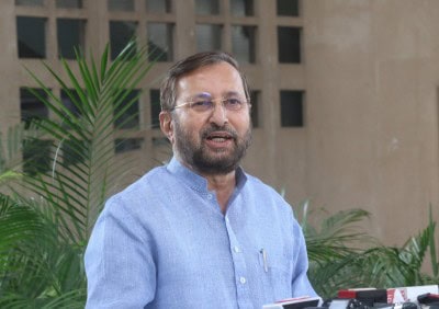 After midnight drama, Goa Cong burn's Javadekar's effigy (2nd Ld)