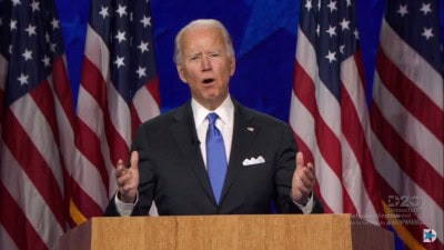 Biden seeks to clarify remark on ending oil