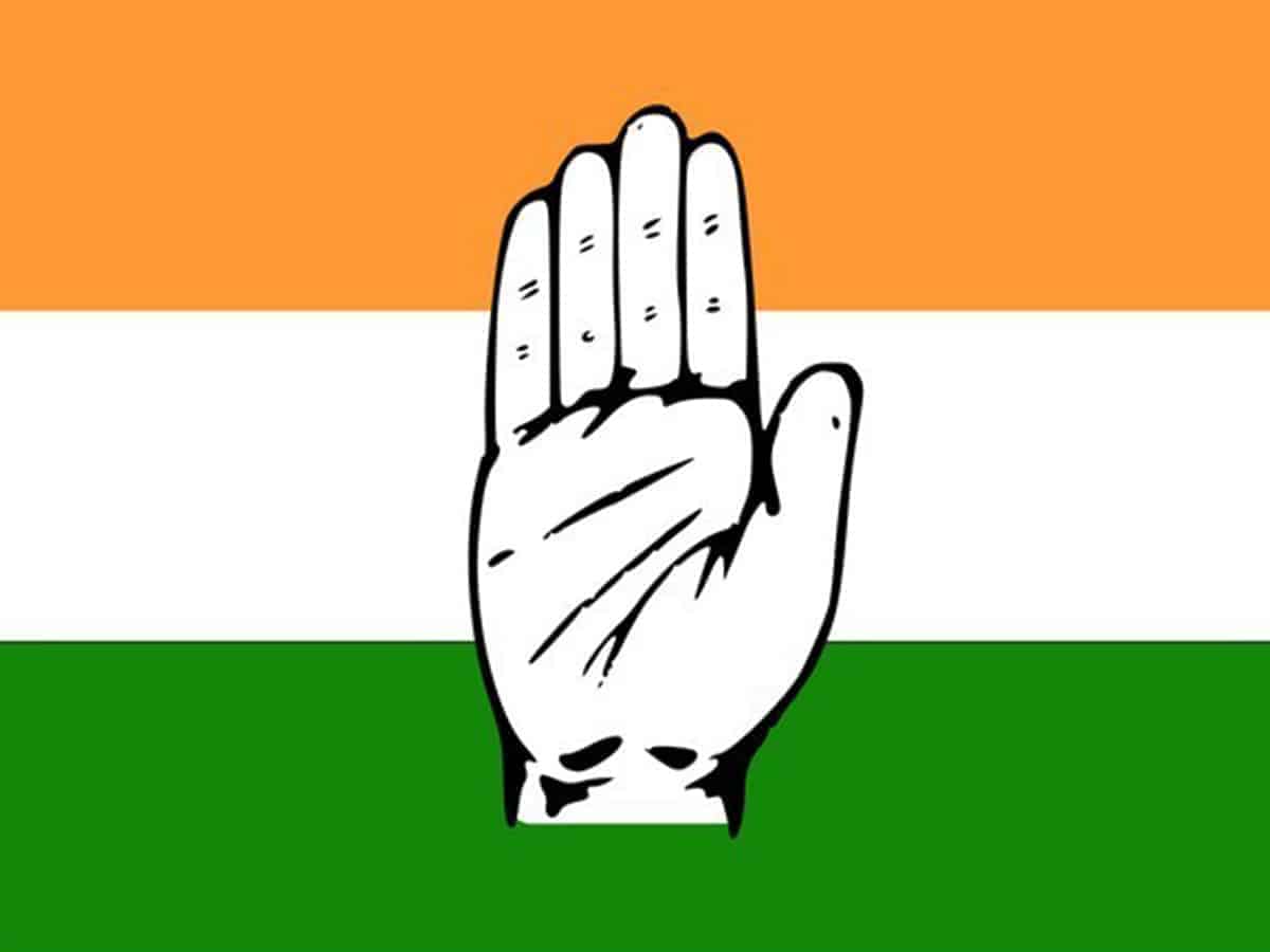 Two top UP Congress leaders resign, slam leadership