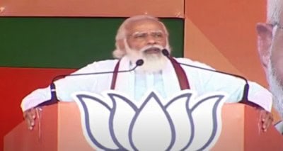 'Darkness of lantern era over', Modi to cheering Patna crowd