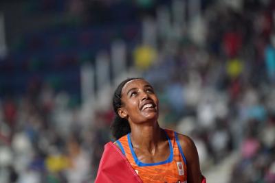 Hassan breaks women's 10,000m European record