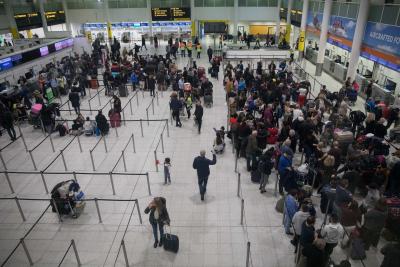 Italy added to UK's quarantine list as London raises alert level