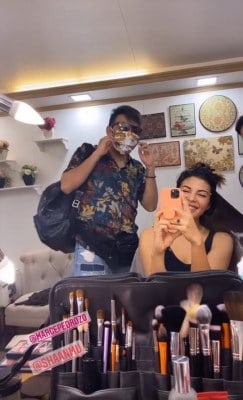 Jacqueline Fernandez is all smiles as she resumes work