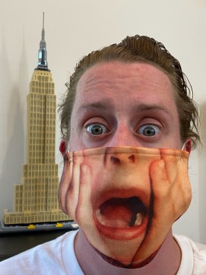 Macaulay Culkin stays 'Covid-safe' with Home Alone mask