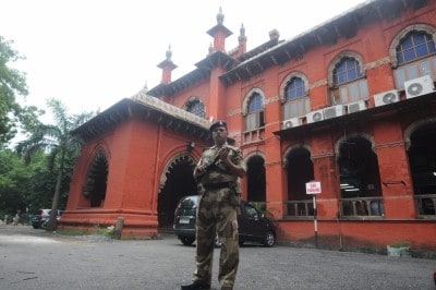 Madras HC doesn't permit Wadhawans to sell its assets: 63 moons