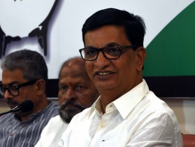 Maha Congress seeks justice for Hathras victim with 'satyagraha'