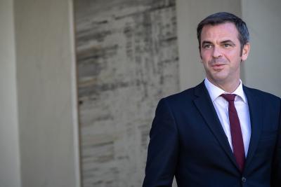 Police searches French Health Minister's residence