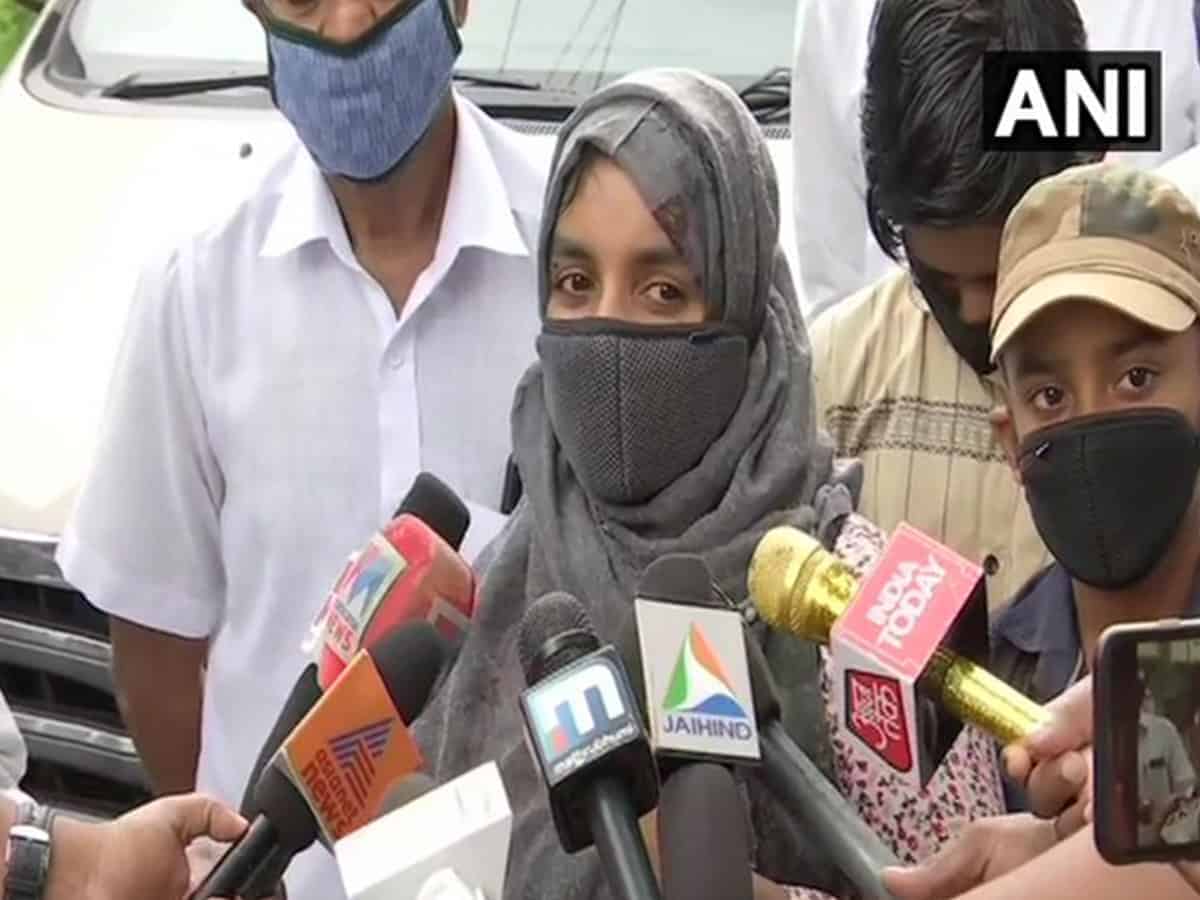 Kerala scribe's family meets Rahul, says he assured support
