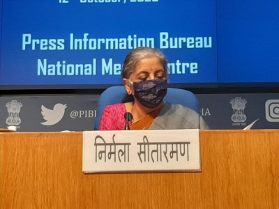 Sitharaman tells central PSUs to scale up capex in FY21, FY22