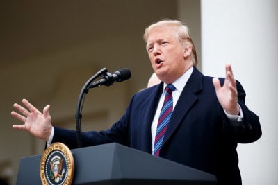 Trump Twitter thumb has a final ask from America: Virality (Commentary)