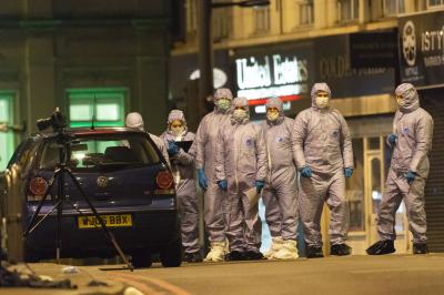 UK police to be given details of self-isolating people