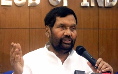 Union Minister Ram Vilas Paswan passes away at Delhi hospital