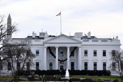 White House, Twitter deny Trump's account was hacked