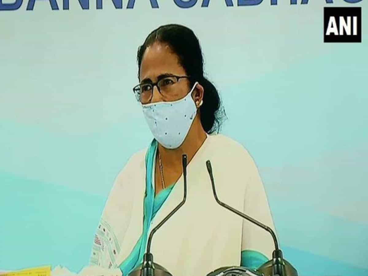 Mamata urges not to allow people without masks in pandal puja