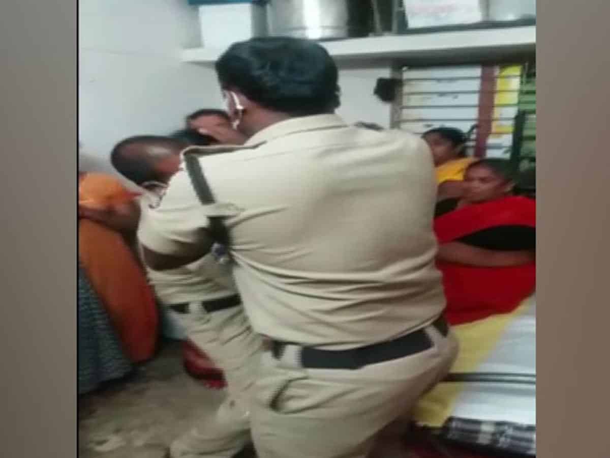Telangana: 13-year-old girl dies by 'suicide'
