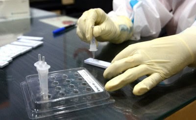 Canada continues to see sharp rise of Covid cases