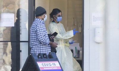 Canadian provinces report record daily Covid-19 cases