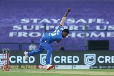 Clinical DC beat SRH by 17 runs, through to maiden IPL final