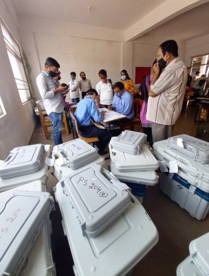 Crucial twin Assembly bypolls in Karnataka on Tuesday
