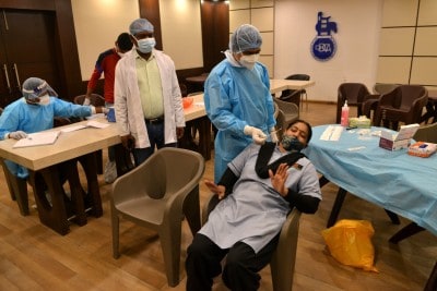 Delhi reports highest single-day spike of 7,830 Covid cases