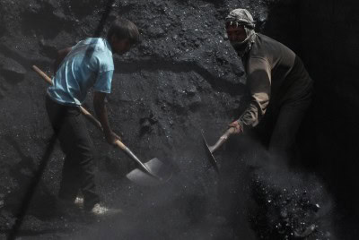 ECL official dies during CBI raid in coal-smuggling racket case (2nd Ld)