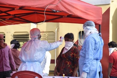 Gujarat sees 954 more Covid cases, six deaths