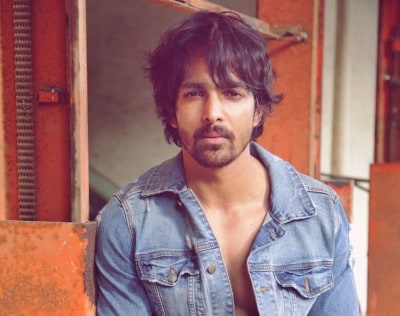 Harshvardhan Rane, Sanjeeda Shaikh in Kushan Nandy's Kun Faya Kun