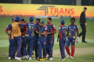 Karachi Kings beat Lahore in final to win PSL crown