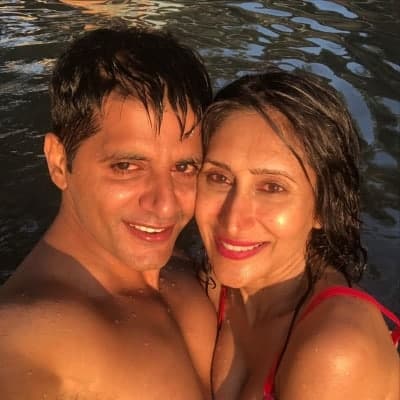 Karanvir, Teejay celebrate 14th marriage anniversary