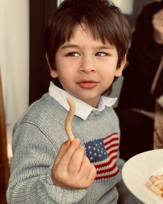 Kareena shares picture of son Taimur gorging on French fries