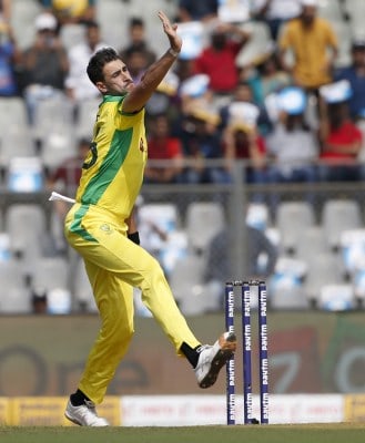 Mitchell Starc to spend time with wife Healy in WBBL Village