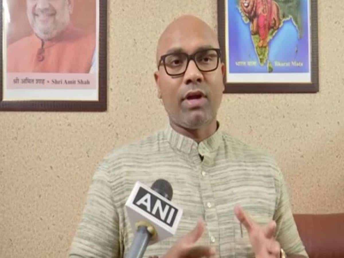 KT Ramarao afraid of losing in Dubbaka by-polls: BJP
