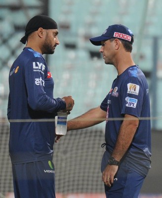 Ponting would jab at the ball, I felt I had my chance, recalls Harbhajan