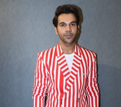 Rajkummar Rao, Nushrratt Bharuccha recreate iconic 'DDLJ' scene