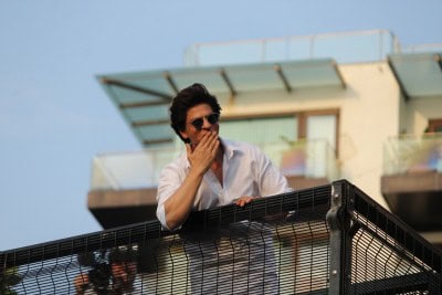 SRK turns 55: Fans, wellwishers celebrate b'day on social media