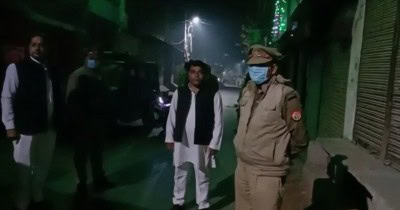 Akhilesh, other SP leaders under 'house arrest' to thwart kisan yatra