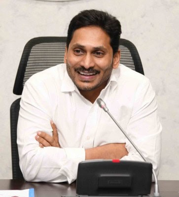 Andhra transfers 2 IAS officers, relieves additional charges for 2 more