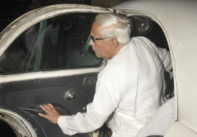 Bengal ex-CM Buddhadeb's condition improves slightly, remains critical