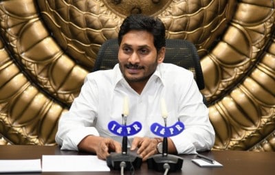 Centre promised 1 crore Covid vaccines in phase one: AP CM