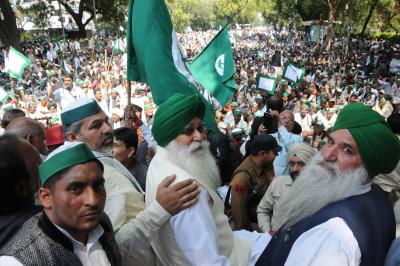 Farmers' association moves SC, says new laws will make farmers vulnerable to corporate greed
