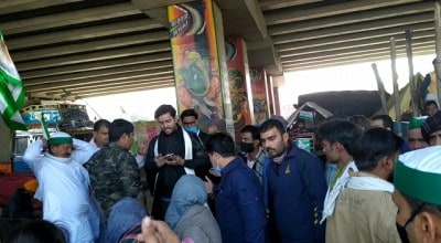 Farmers protesting at Ghazipur ask Jamia students to leave