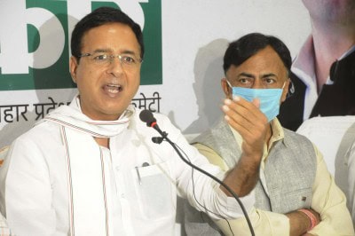 Farmers protesting in chilly weather, Modi giving clarifications on TV: Congress