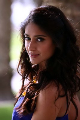 Ileana D'Cruz calls herself a weirdo