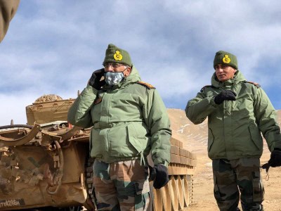 Indian Army chief visits forward locations at LAC with China