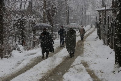 Let it snow... on Christmas in J&K, Ladakh